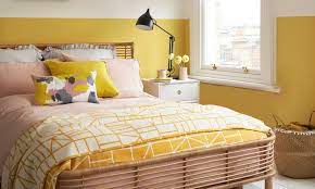 màu vàng chanh kết hợp với phòng ngủ